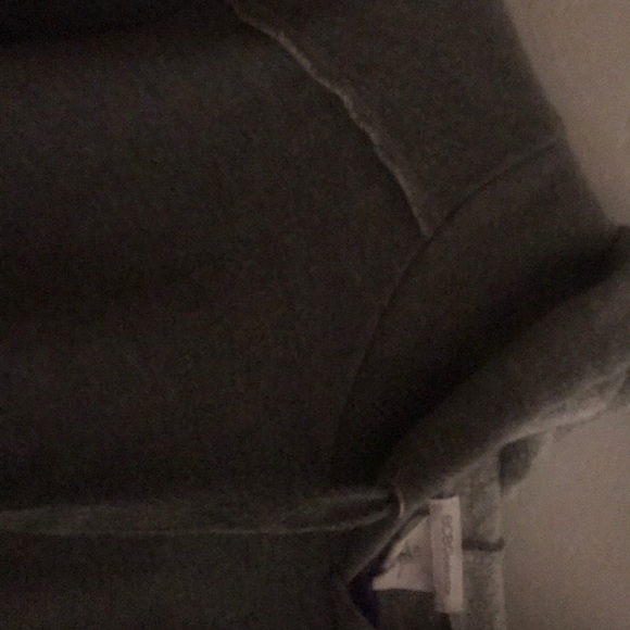 Slightly a Crop Top Sweater (Not too Short) 😀 - Picture 3 of 3